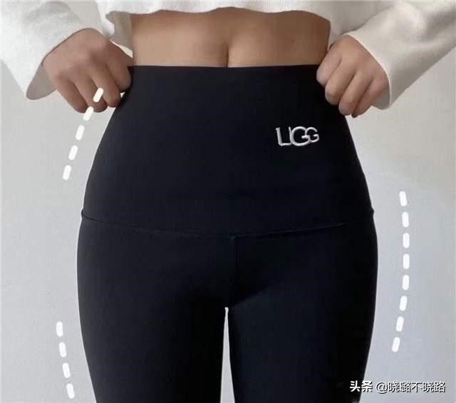 鲨鱼裤露袜子时尚穿搭冬,冬天保暖又减龄鲨鱼裤穿搭