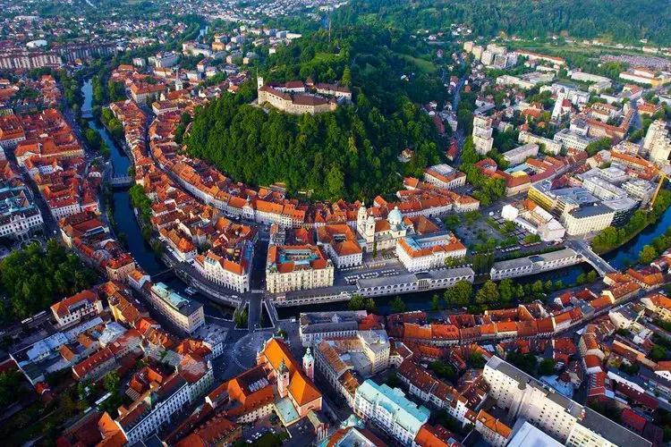 南斯拉夫最小国家,南斯拉夫最富裕的国家