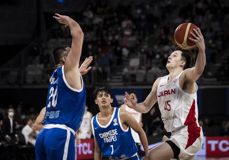 符合男篮现有条件的归化球员,日本男篮混血归化