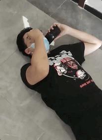 15名女大学生“约p”视频遭疯传，成朋友圈”母狗”真相让人愤怒!