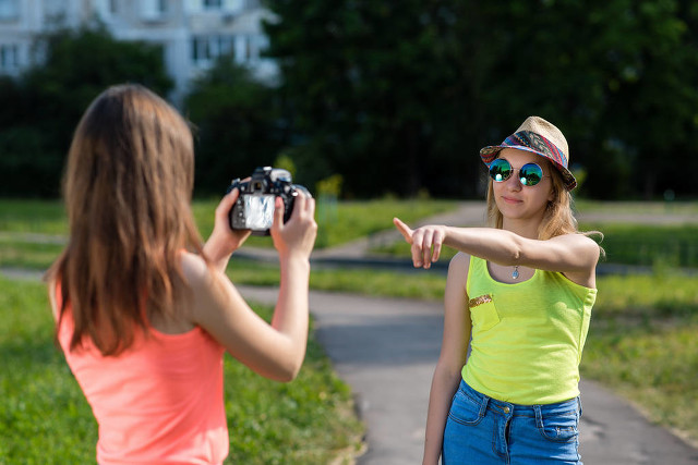 手机怎么兼职赚钱,如何在手机做赚钱的兼职