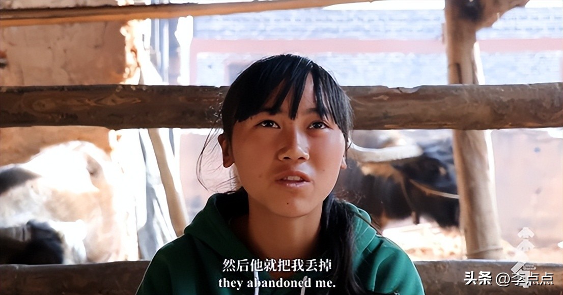 28岁女儿买200多鞋子是啃老吗,28岁女儿买200多鞋子父母不给买