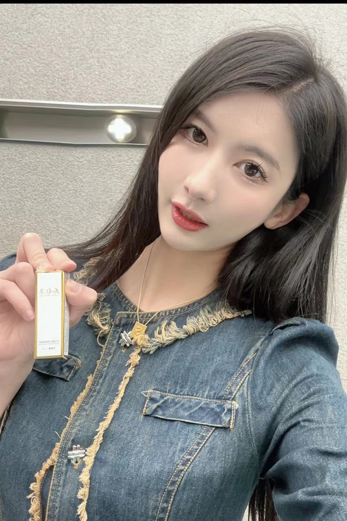 超好用的三支最显气色的口红试色,什么色号的口红最显白平价