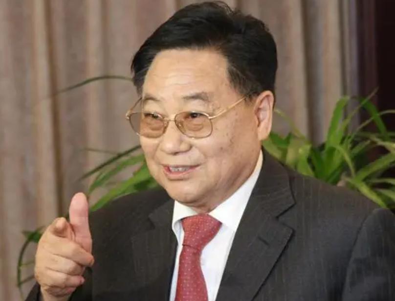 三株口服液覆灭史：年销售80亿的“巨无霸”，却被湖南老汉扳倒？