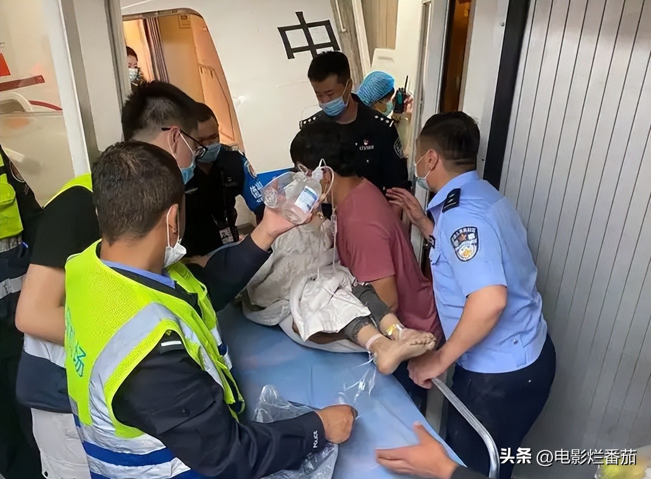 国庆档电影争夺激烈,国庆档10部电影厮杀