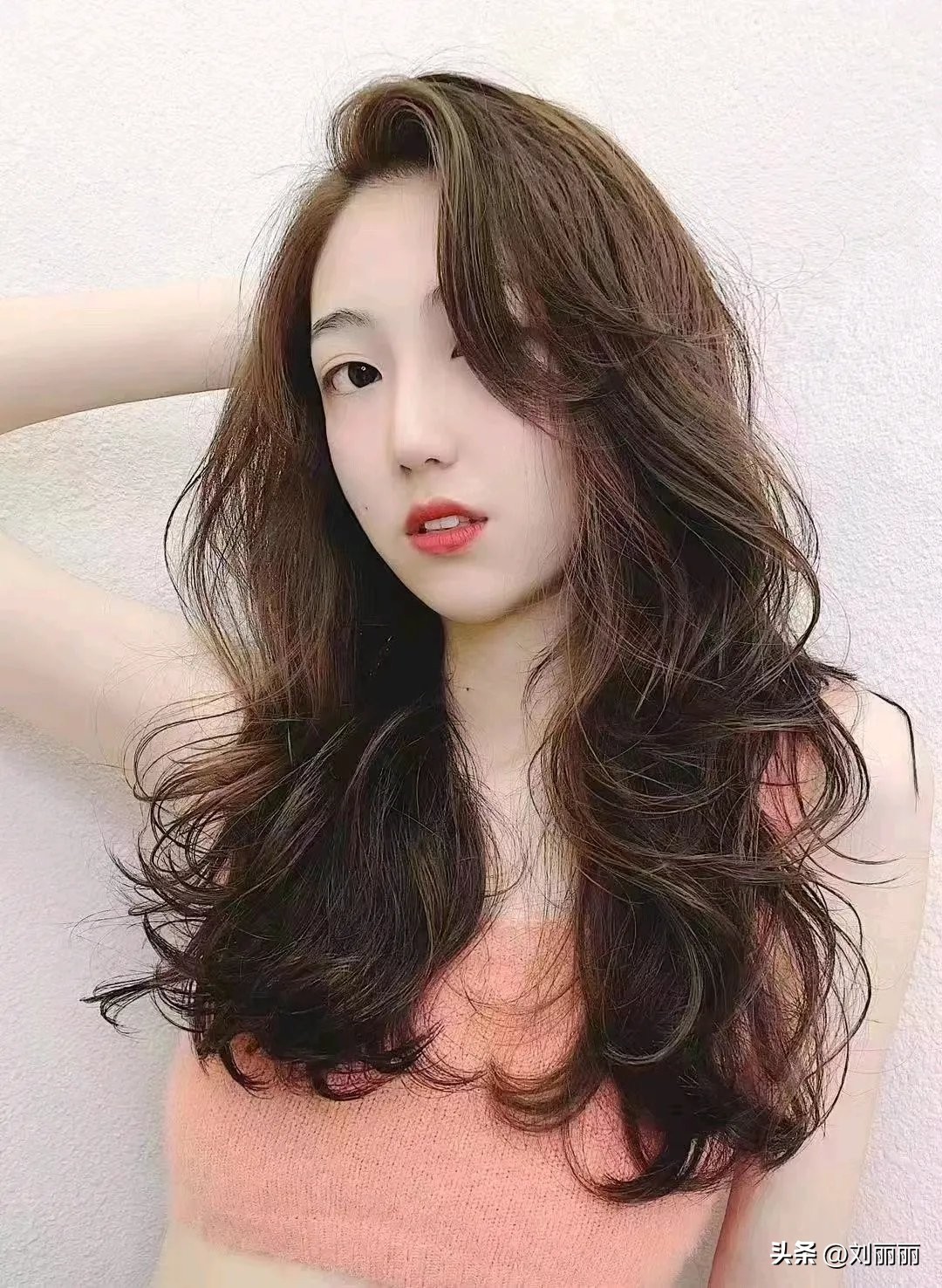 2023年最流行的发型年轻时尚,最新发型女2023流行发型