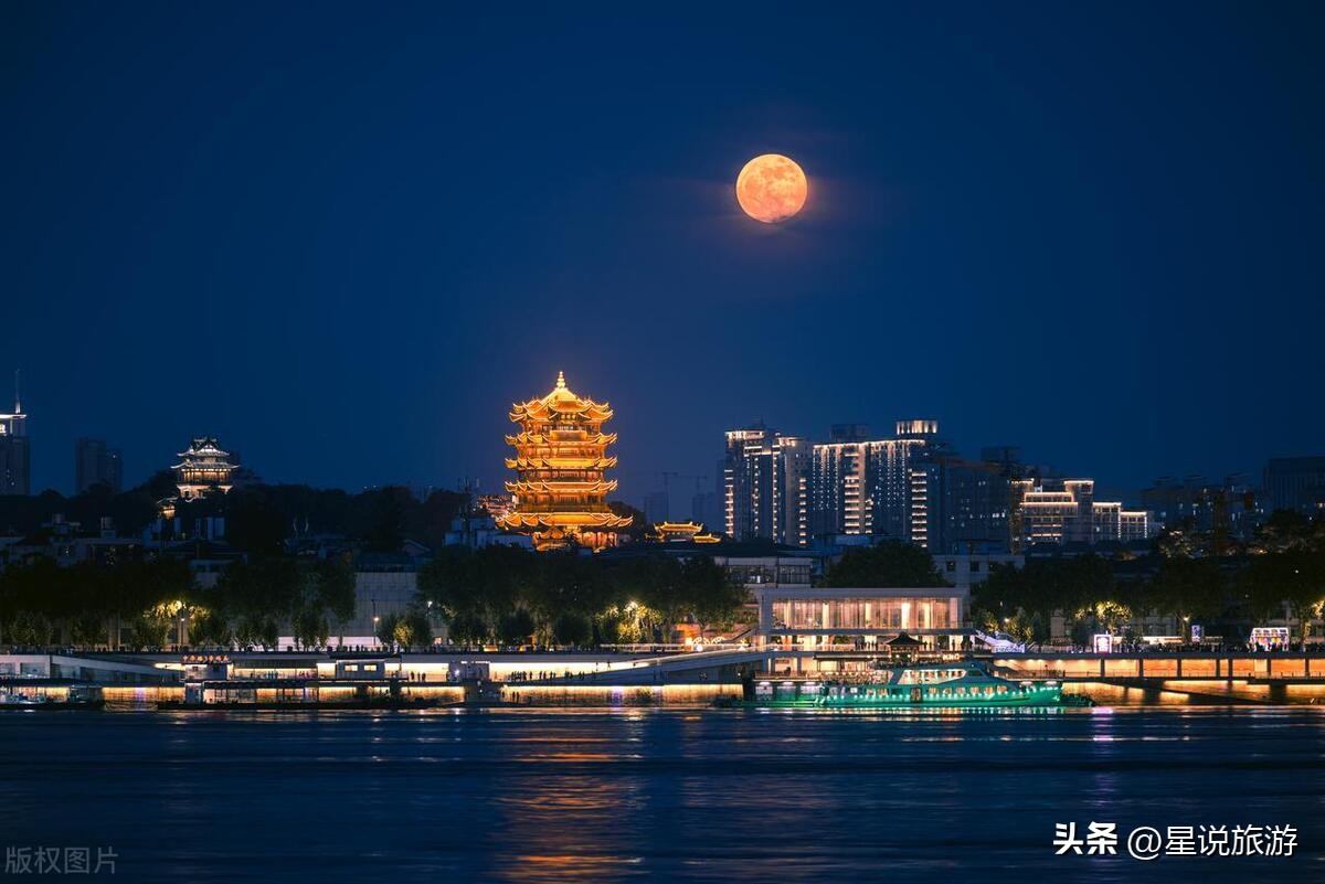 黄鹤楼岳阳楼滕王阁等四大名楼,黄鹤楼岳阳楼滕王阁蓬莱阁顺序