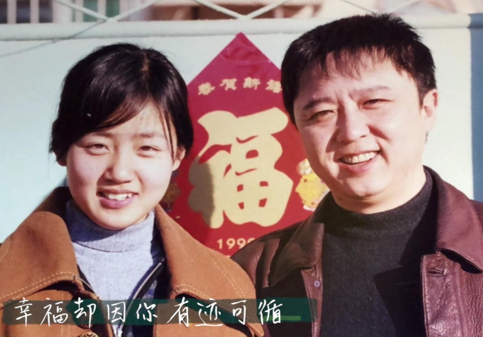 于谦和他的师傅同台谈论郭德纲,于谦假笑男孩