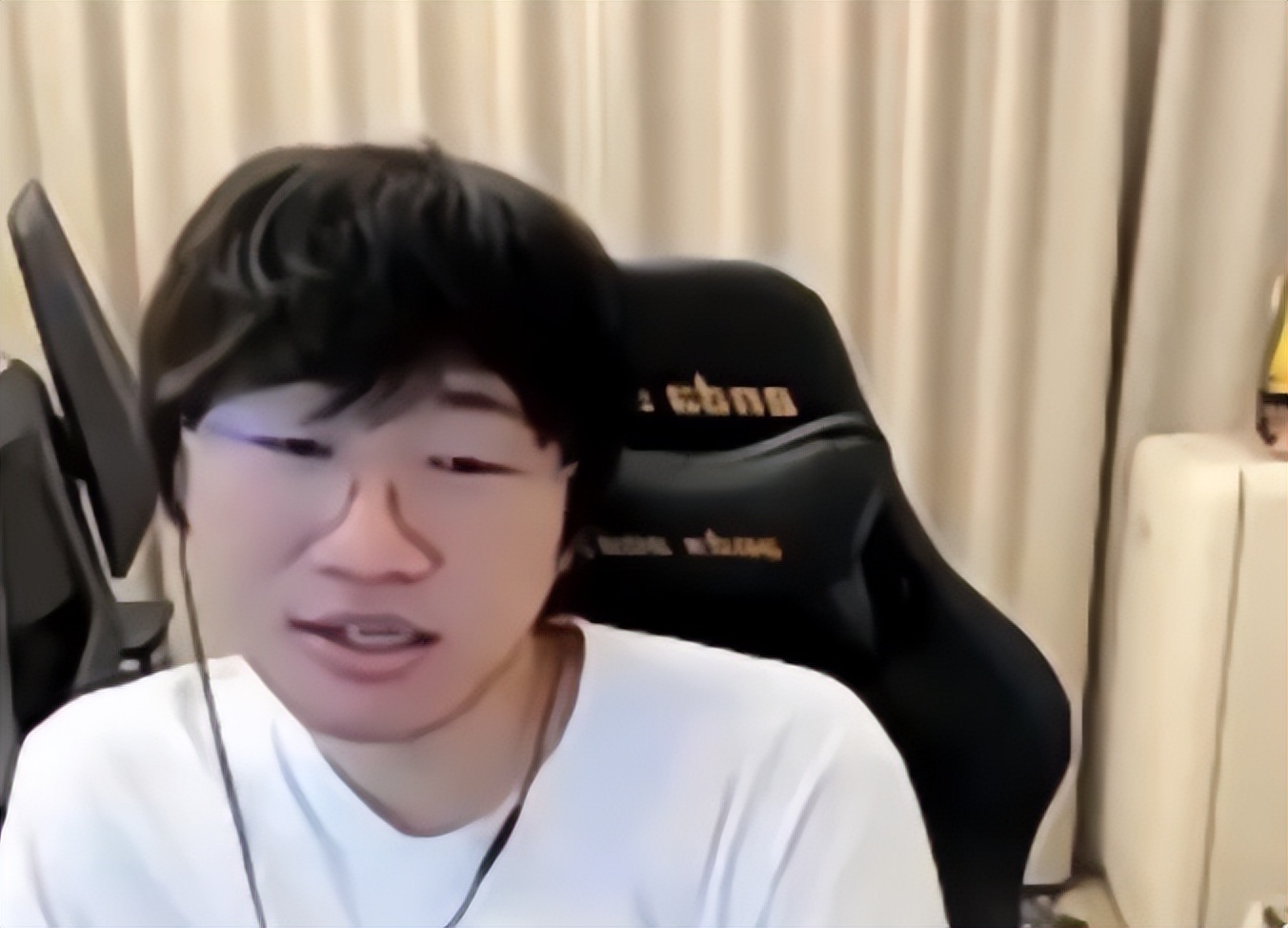 ning评价lpl选手上单theshy,theshy和ning最佳上单颁奖台图片