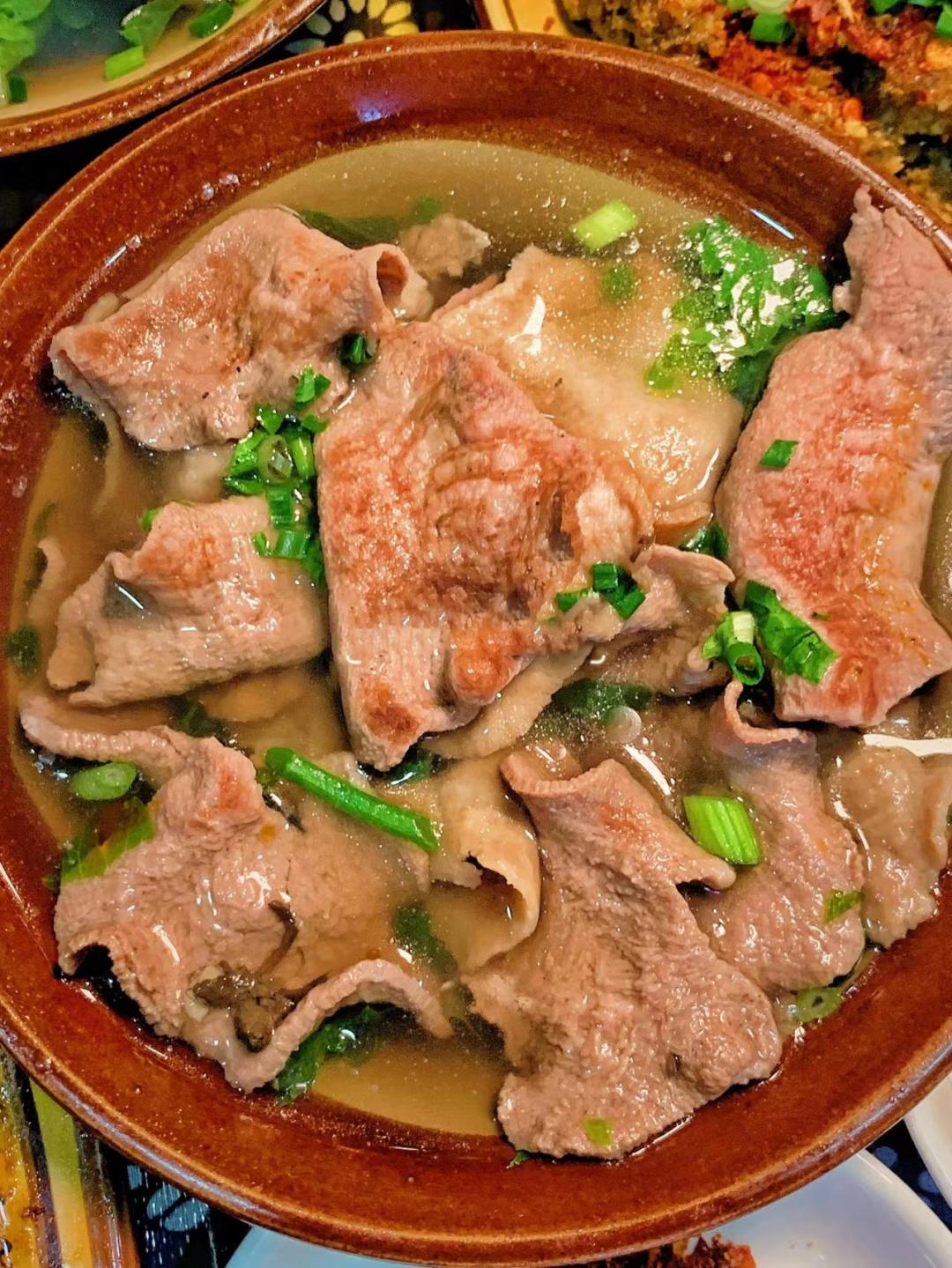 比成都好吃的火锅店,这座小城比杭州撩人美食不输潮汕