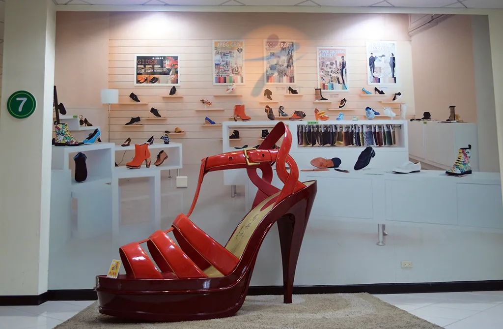 盘点那些好玩的鞋子,超级好玩的鞋子