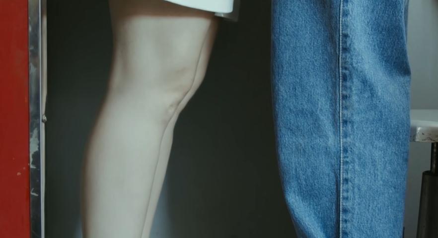 17岁女生殉情真实事件,17岁少女为爱殉情