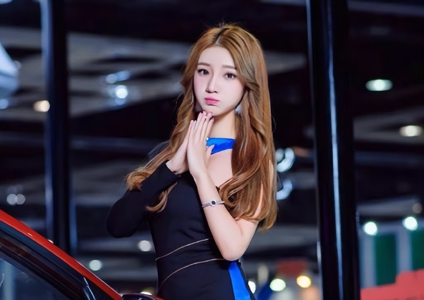 怎样在微信中与认识的女生搭讪？这3个开场白，帮你打开话题！