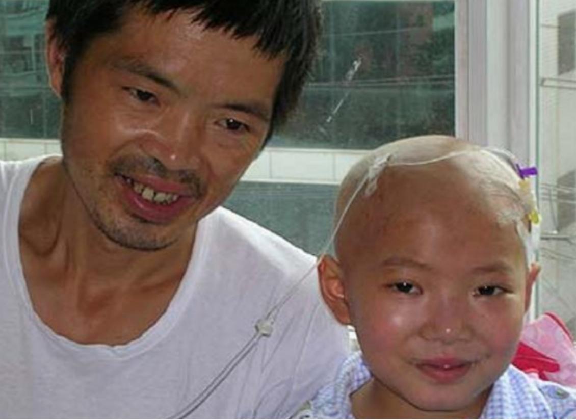 2005年，四川八岁女孩身患白血病，自愿放弃治疗，安排自己的后事