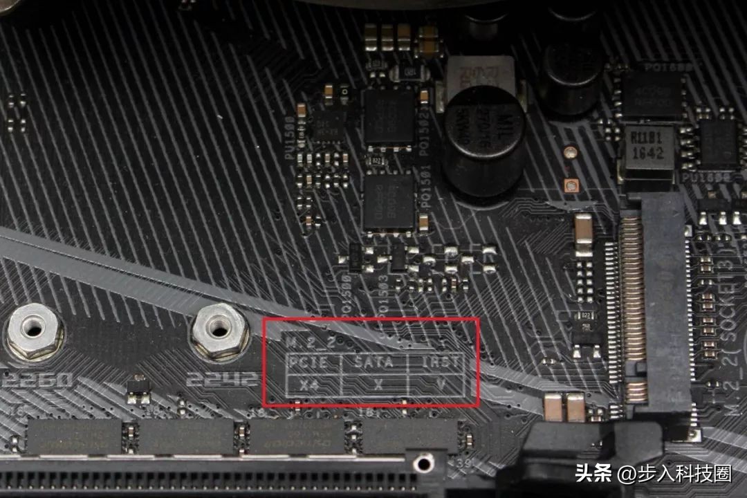 m.2ssd系统盘检测不到,m2固态硬盘有系统但是识别不出来