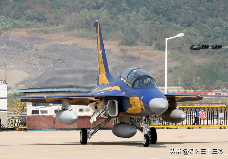 中韩签证风波刚平息,尹锡悦将黑手伸向台海,10架韩军机降落台岛