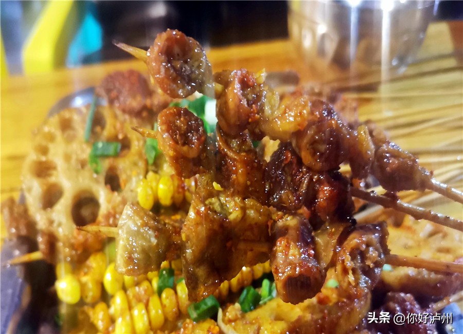 生意好到爆的夜宵店,老城区生意火爆的夜宵店