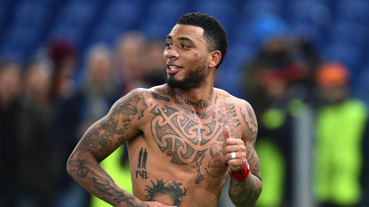 英格兰土生土长的土耳其黑人国脚，曾在8个国家的18家俱乐部效力