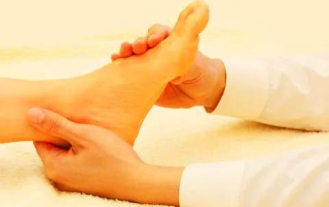 如何判断一家足浴店是否正规,怎么判断足浴店是不是正规