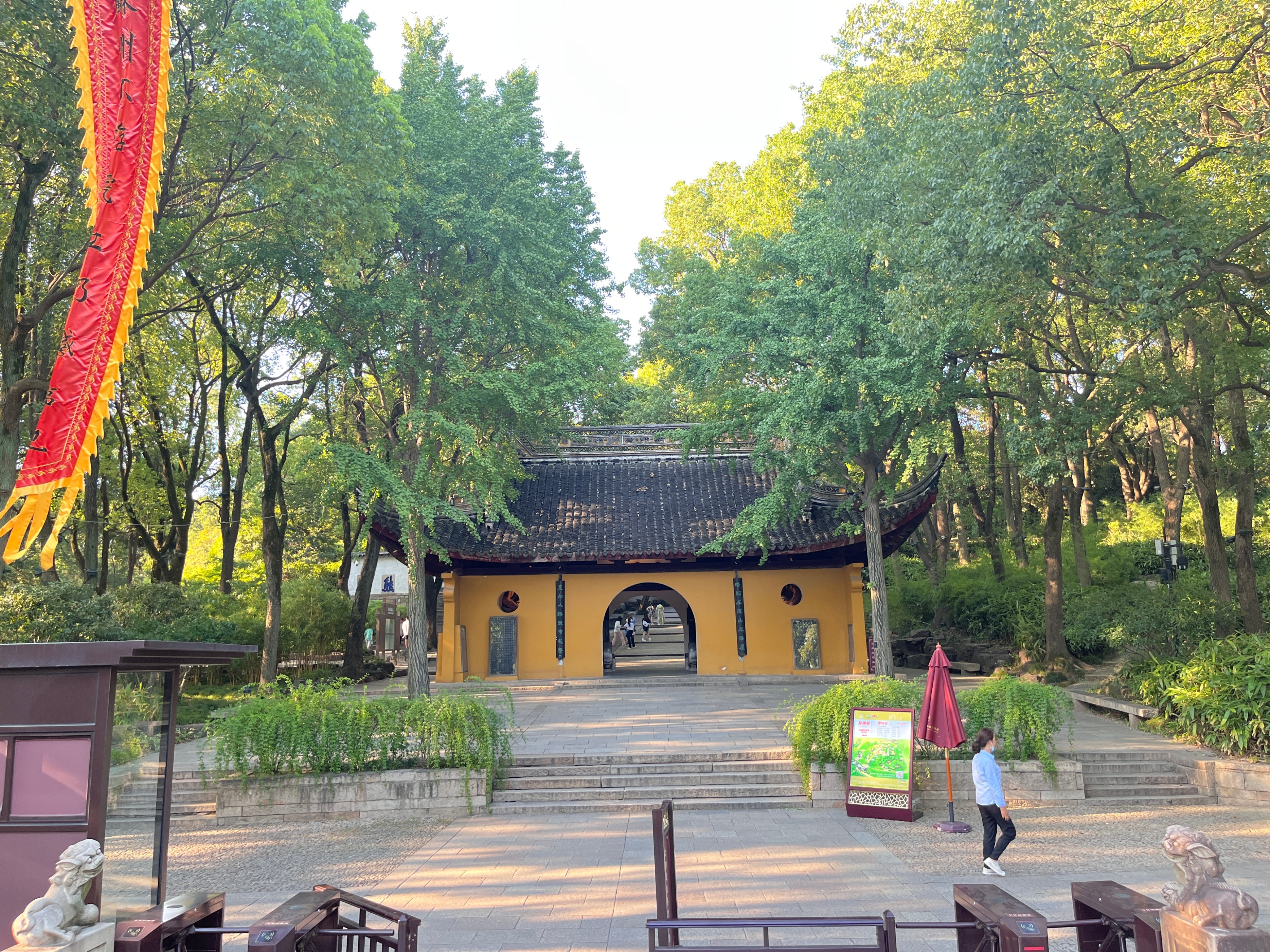 虎丘在苏州景区里值得去吗,苏州虎丘十大必去景点