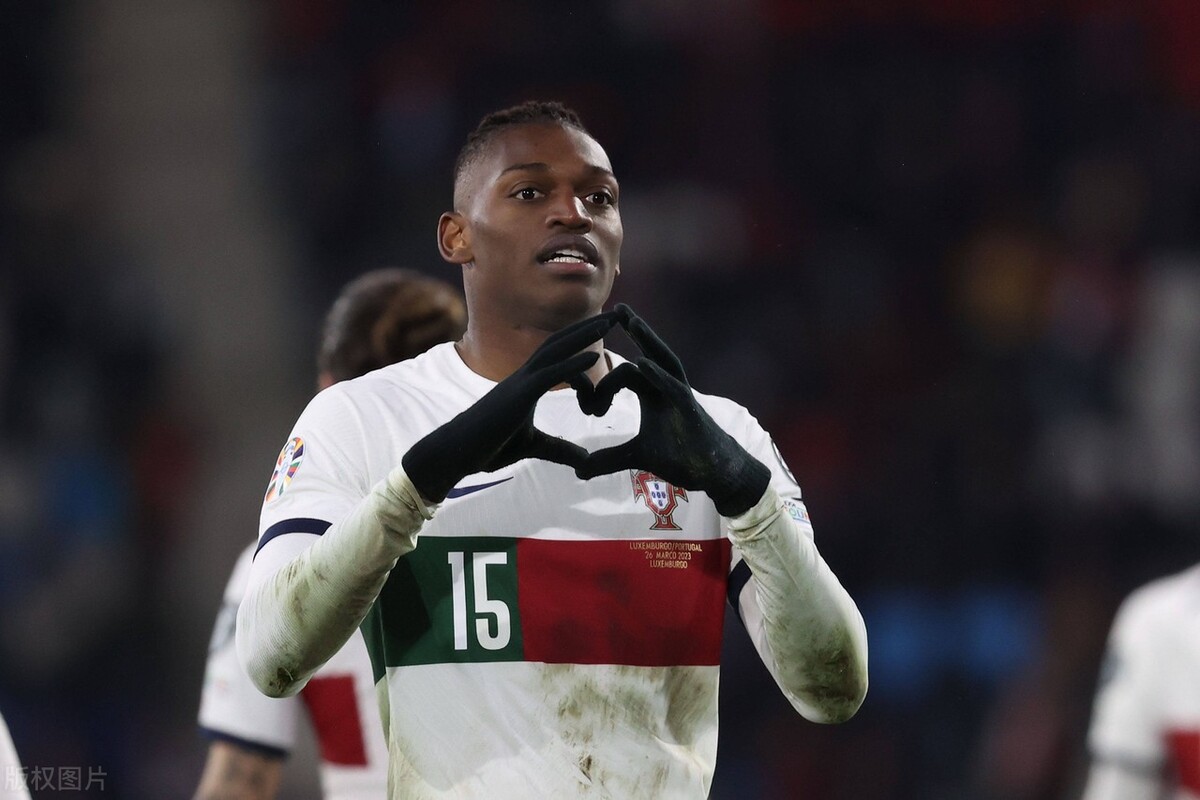 那不勒斯公布首轮意甲大名单,意甲国米夺冠劳塔罗身价会涨吗