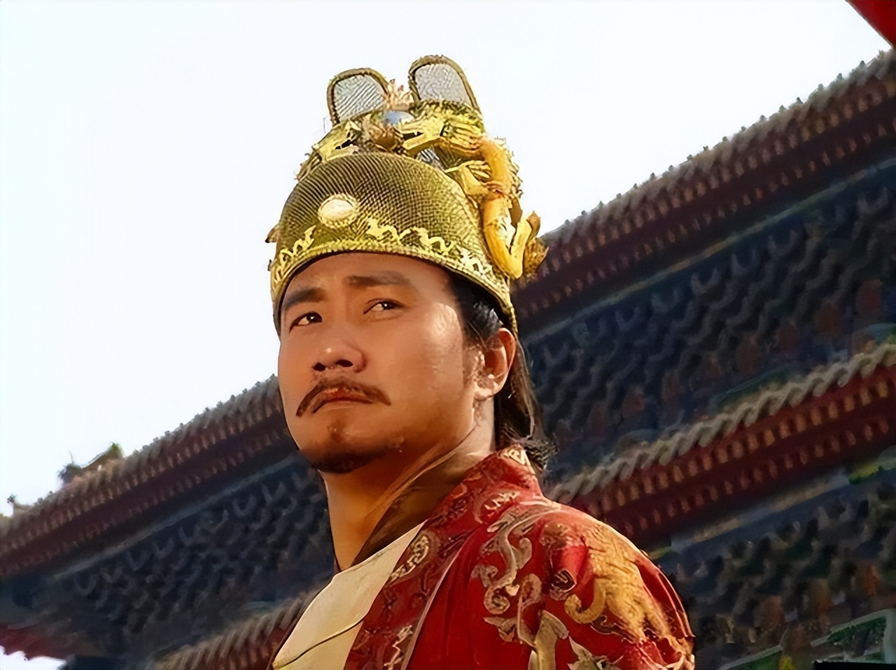 康熙明孝陵前祭拜朱元璋,朱元璋真的葬在明孝陵吗