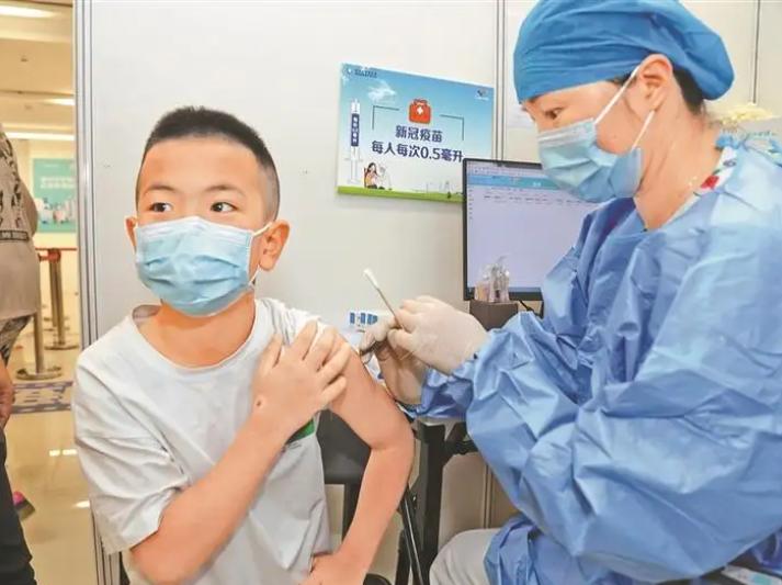 美国铁肺人保罗，被困“铁桶”70年，只能露一颗头，考大学成律师