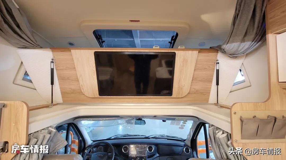 国产房车最顶级6x6自动挡房车,房车6.5t最新款