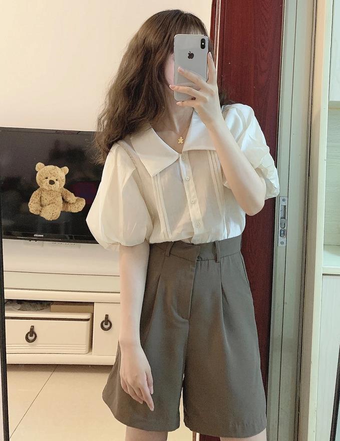 今年夏季流行的短袖上衣,别再穿普通t恤现在流行运动套装