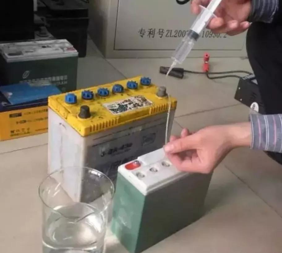 电动车电池电压不够在家怎么修复,电动车铅酸电池严重亏电修复方法