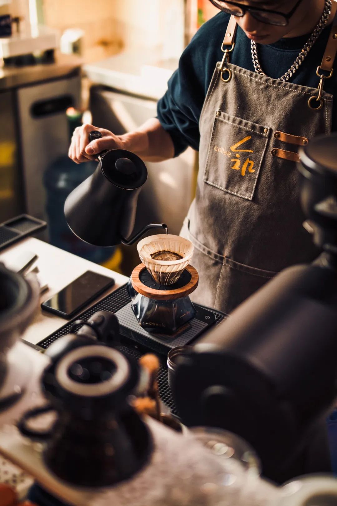 年轻人争相打卡的网红店,隐藏在菜市场中的网红店