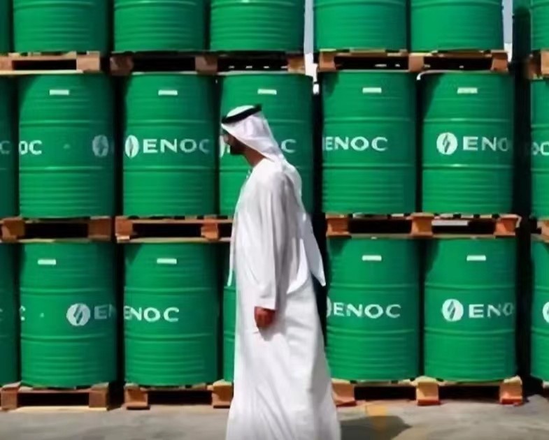 石油战争再现!日本印度果断抛弃美国,八大产油国为何制裁欧美?