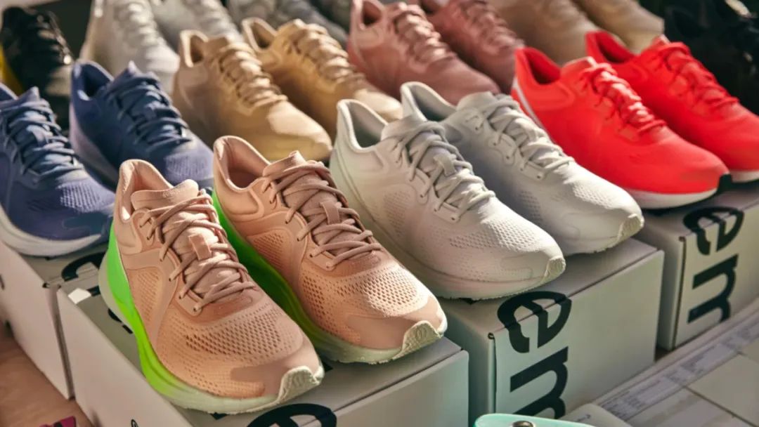 lululemon和耐克,为什么说lululemon没有平替