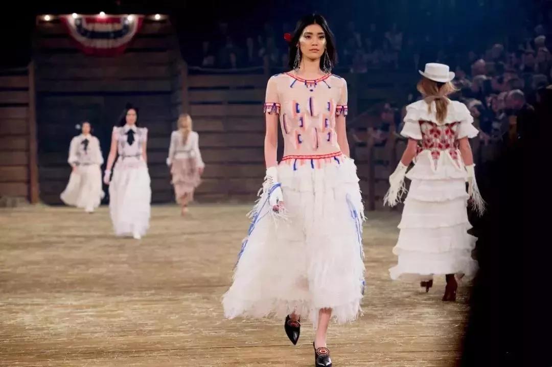 chanel衣服怎么样,chanel的衣服为什么那么贵