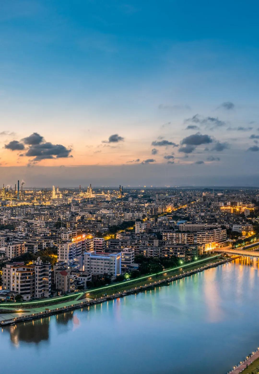 国家地理中文网英文,国家地理中文网在哪里