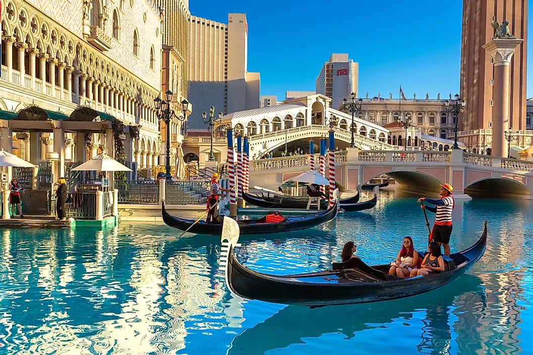 对美国的十大误解,美国有50个州用英语怎么说