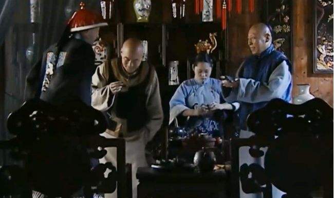 “亮财主”乔致庸：创晋商辉煌，89岁离世，子孙筹拍《乔家大院》