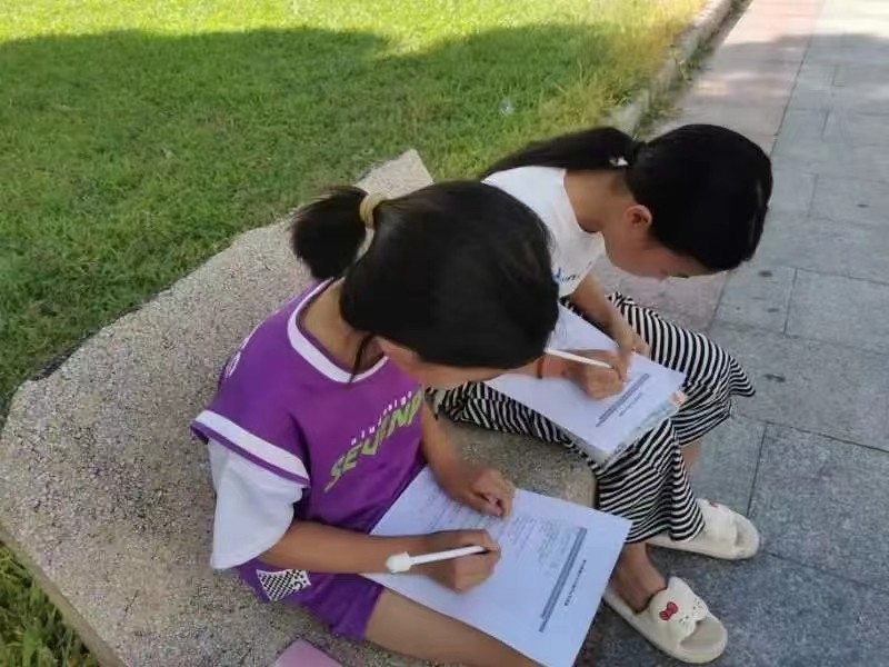 龙脊康脊柱专科广州店,龙脊康专注脊柱健康