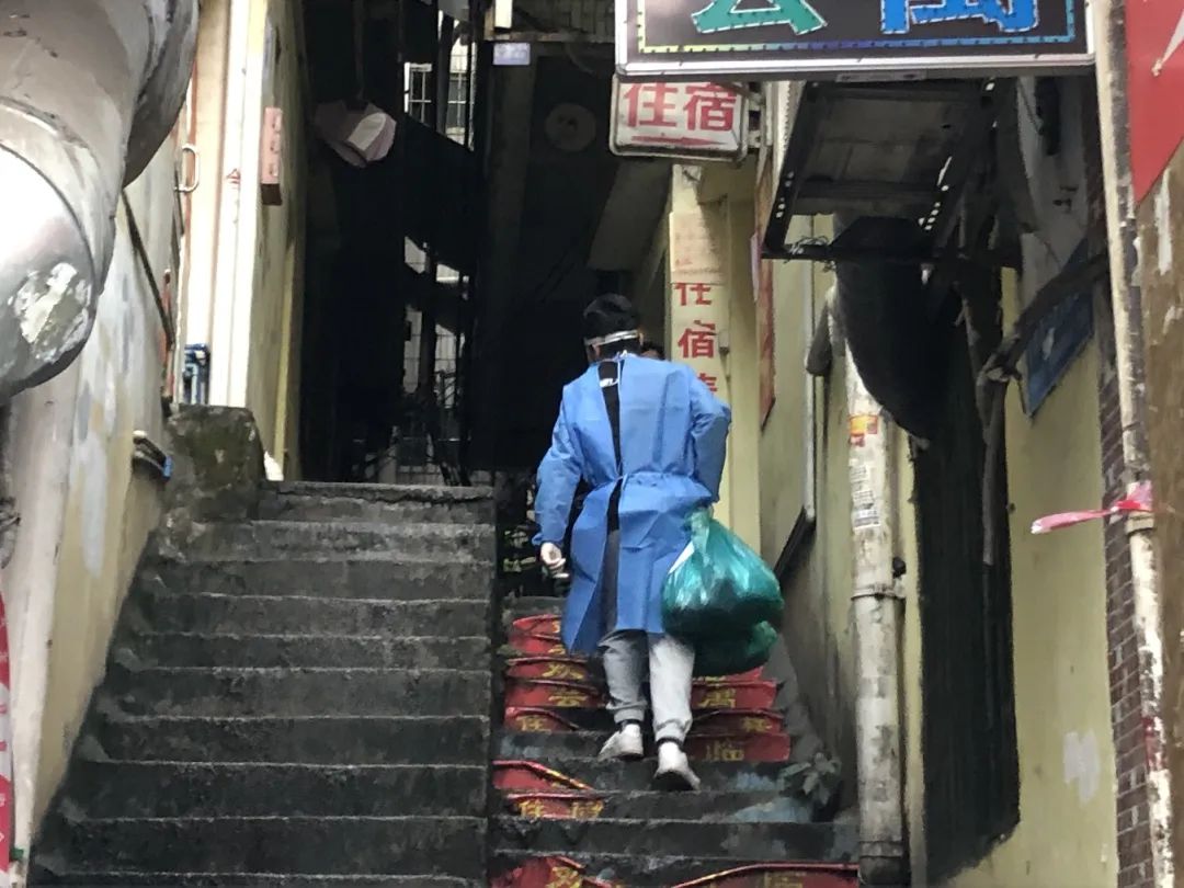 天河｜员村这群社工，保障物资“最后100米”配送