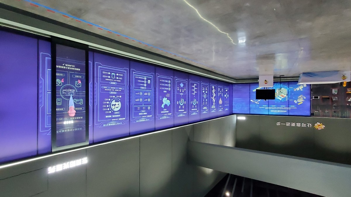 沉浸式体验汽车东风,东风商用车有限公司品牌体验中心