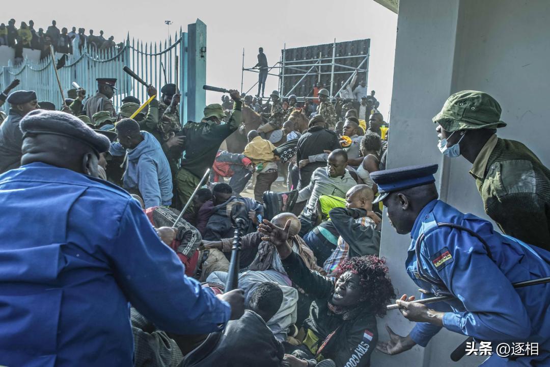 时代杂志评出100张最具影响力照片,时代周刊2023年100张照片