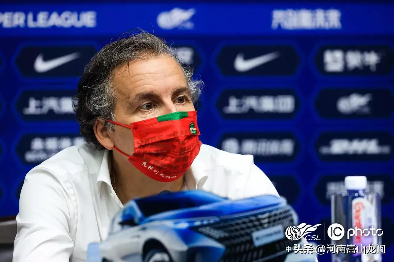 中国足球为何不打传控,选帅国足