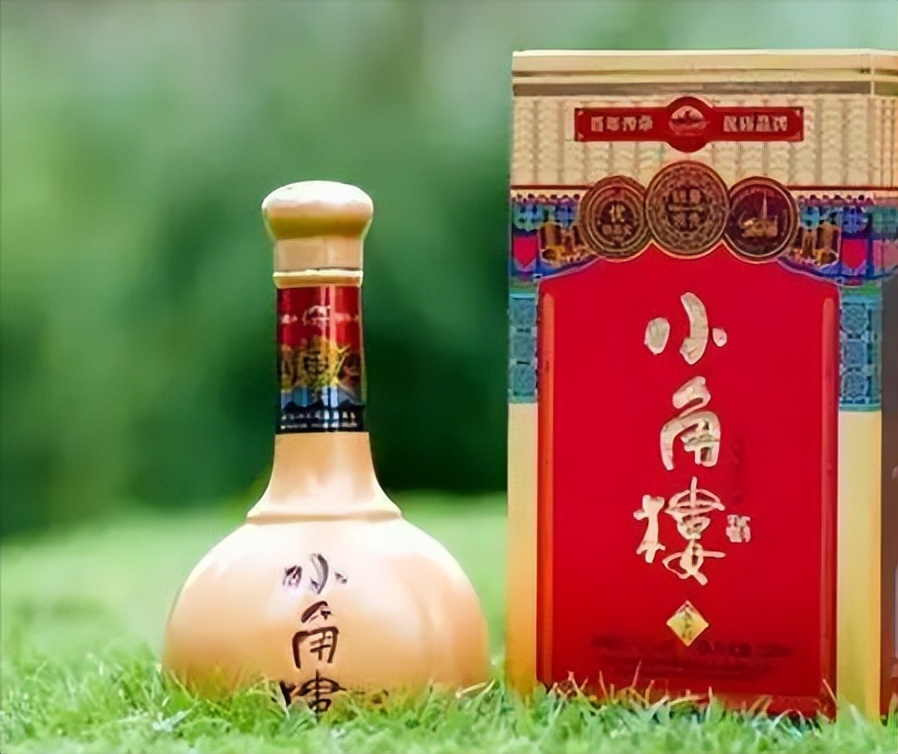 四川饮酒怪象：泸五剑名满天下，但这4款在老百姓中也有口皆碑