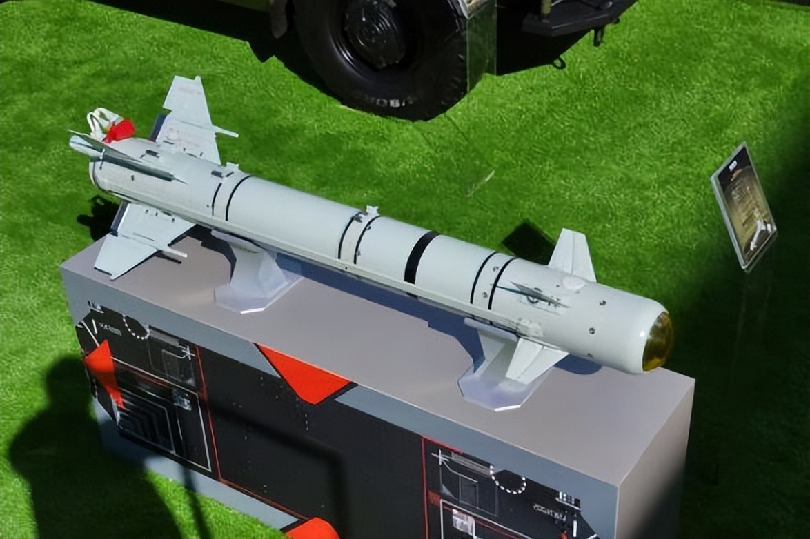 俄乌冲突首日使用多少精确制导,俄军武器对乌军精准打击