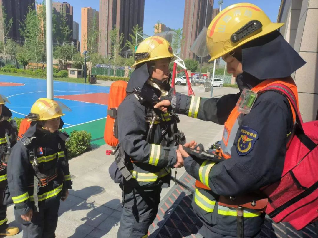 鎴樿闃熷憳宸ヤ綔鍐呭,鐗瑰嫟涓槦鎴樿宸ヤ綔浜偣