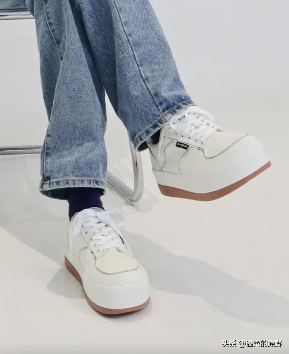 2022年潮流达人推荐这5款帆布鞋厚底鞋PoseGanch饼干鞋Excelsior