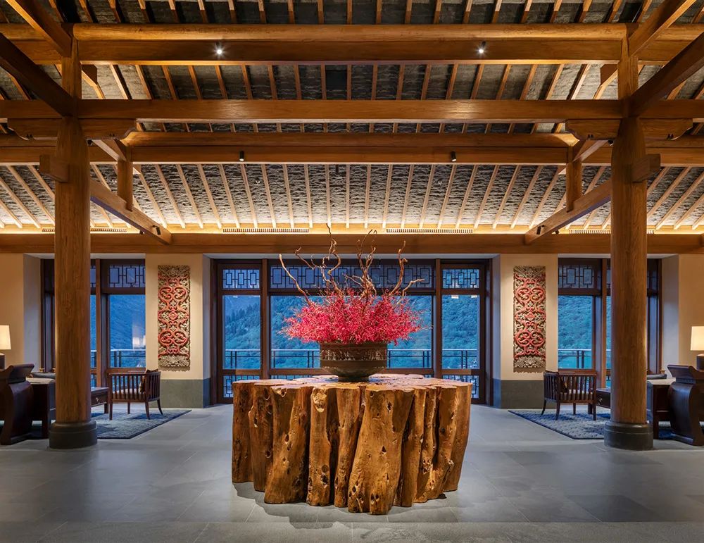 九寨沟丽思卡尔顿隐士度假酒店,全球第一百家丽思卡尔顿