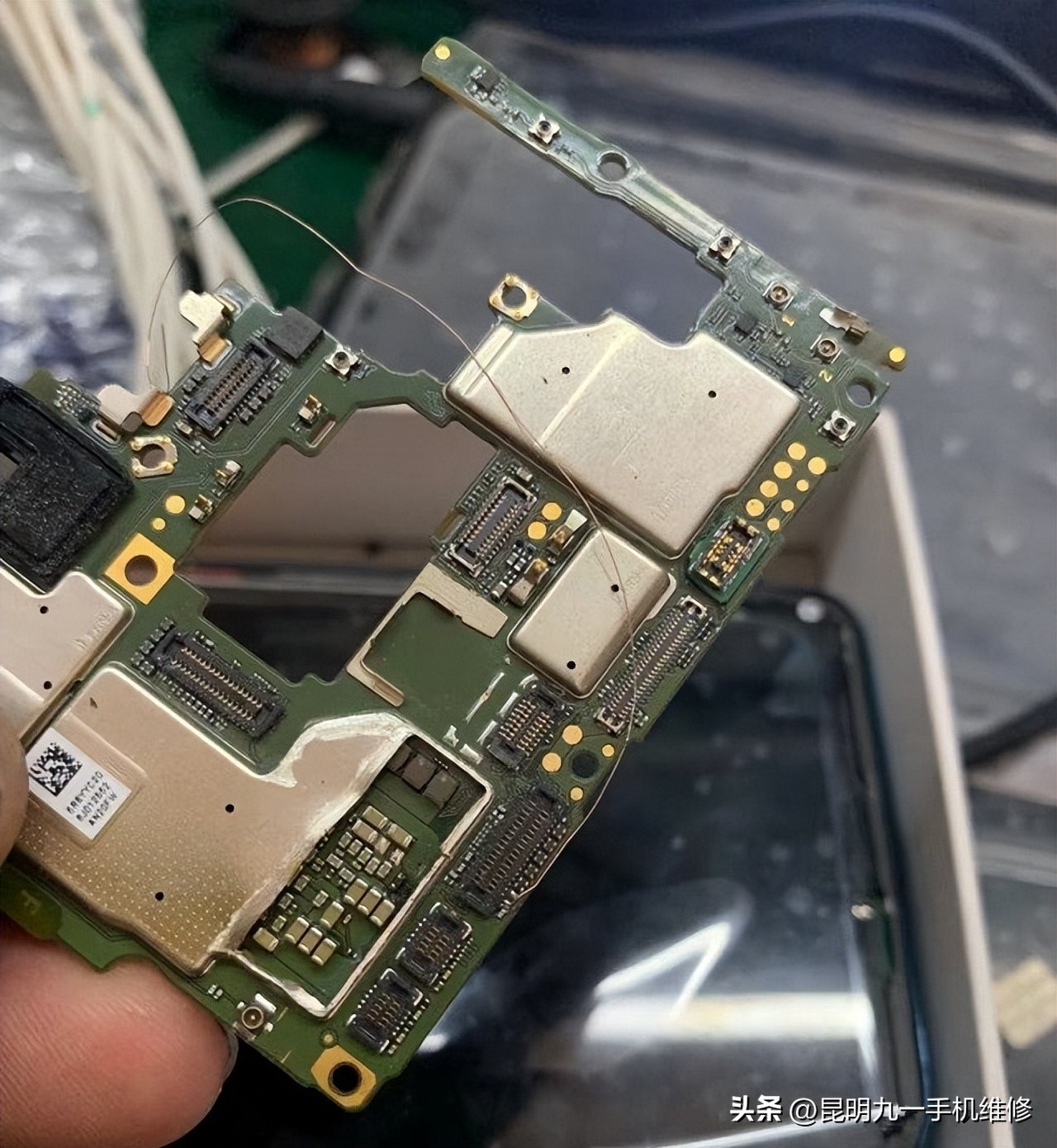 手机出现彩色条纹怎么办vivo,华为手机出现彩色条纹怎么办