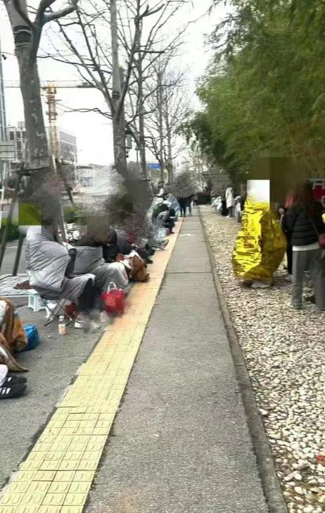 李冰冰的担心是对的，这场轰动饭圈的“网络*力暴**”，越来越疯魔了