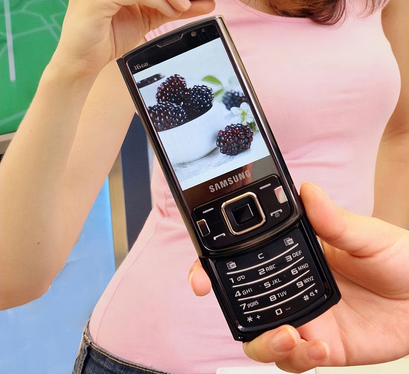 怀念以前滑盖手机,以前的侧边滑盖手机